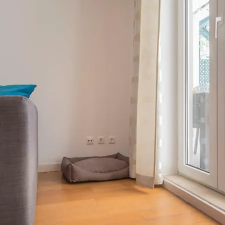 Lovelystay - Saldanha Valmor Terrace * Lisboa