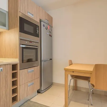 Lovelystay - Saldanha Valmor Terrace