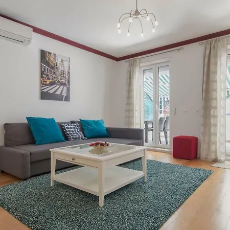 Lovelystay - Saldanha Valmor Terrace Daire *